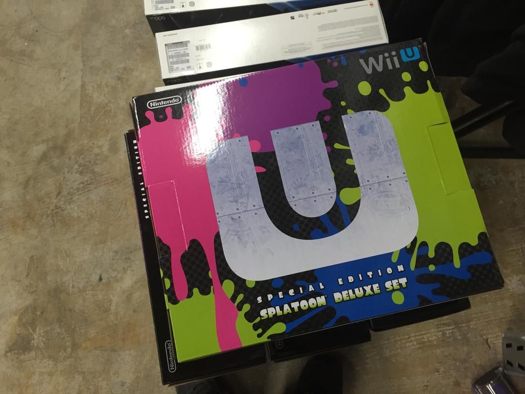 Bán máy Nintendo Wii U 32GB Splatoon Deluxe Fullbox