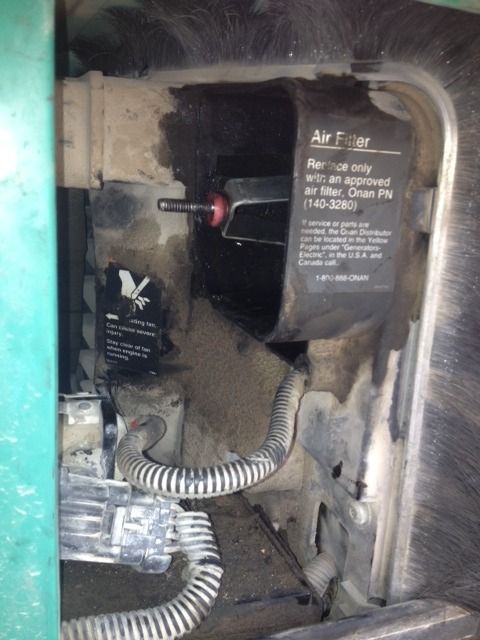 RV.Net Open Roads Forum: Tech Issues: Onan 4000 MicroQuiet White SMOKING