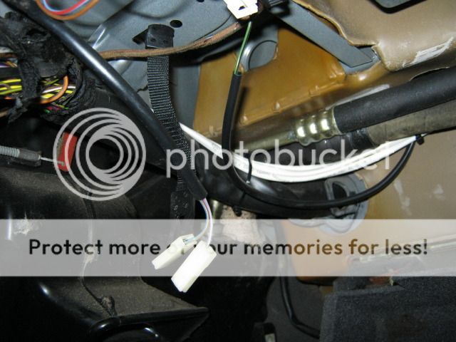 Simple BMW e30 install with attention to detail | DIYMobileAudio.com ...